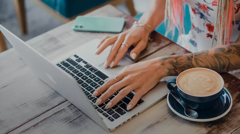Stagiaire en gestion des médias sociaux et création de contenu - T’aimes ça <br />
quand ça roule?